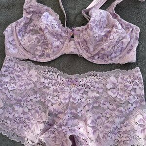 NWT Victoria Secret Body by Victoria Unlined Demi